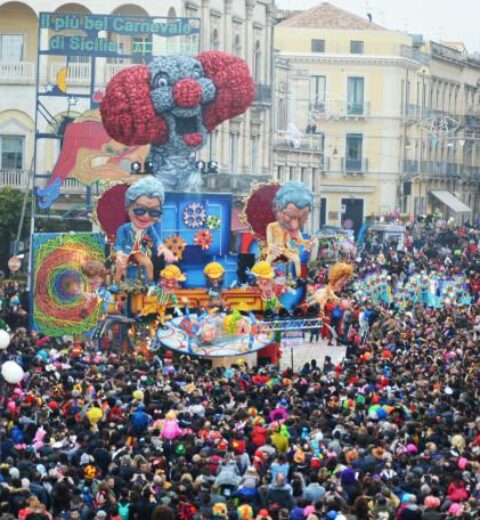 Festa di Santa Venera in Acireale: History, Tradition, and Tips