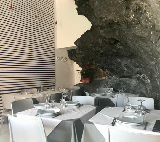 La Grotta Fish Restaurant